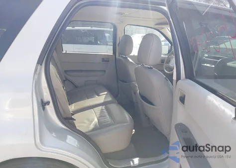 2008 Ford Escape Xlt z USA, uszkodzony, nr VIN 1FMCU931X8KA56727